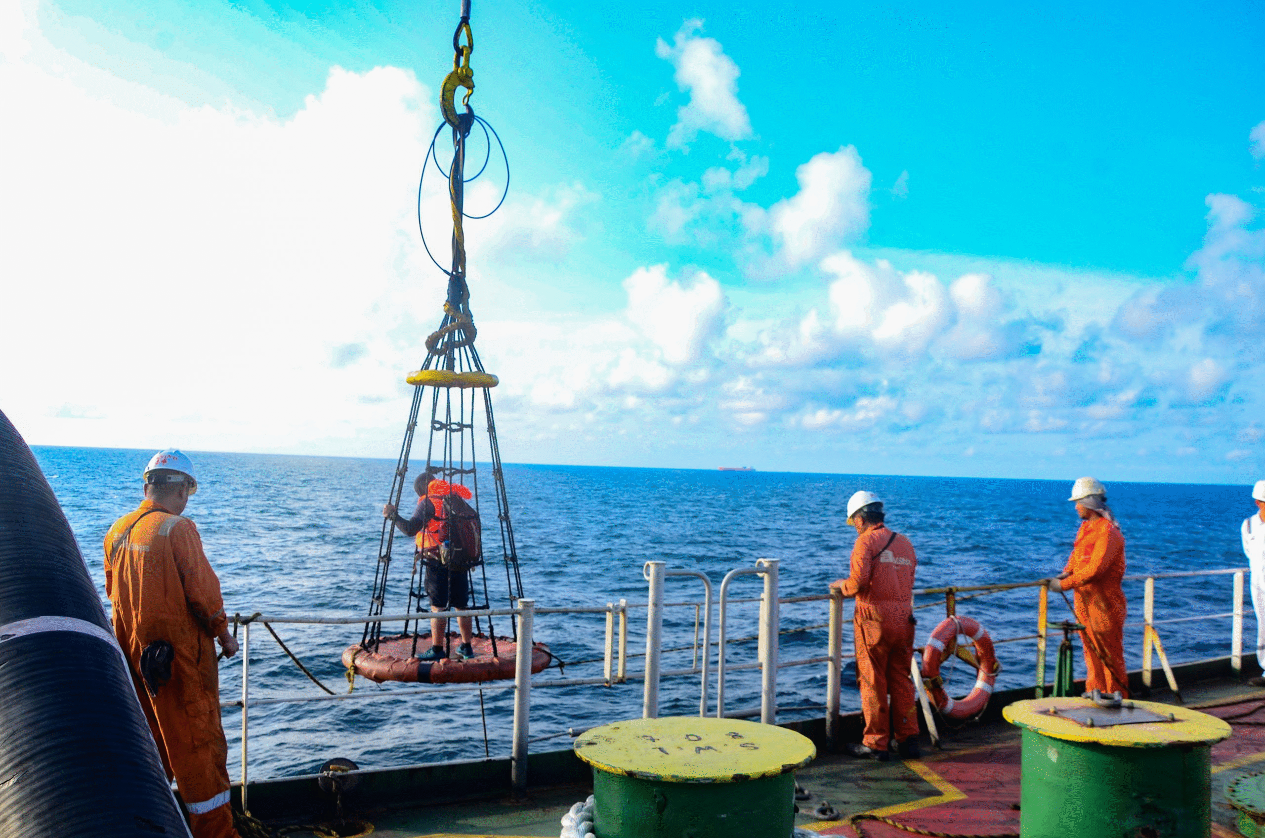 crew-manning-scaled